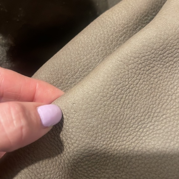 Mauve Gucci SoHo Bag - Picture 7 of 10